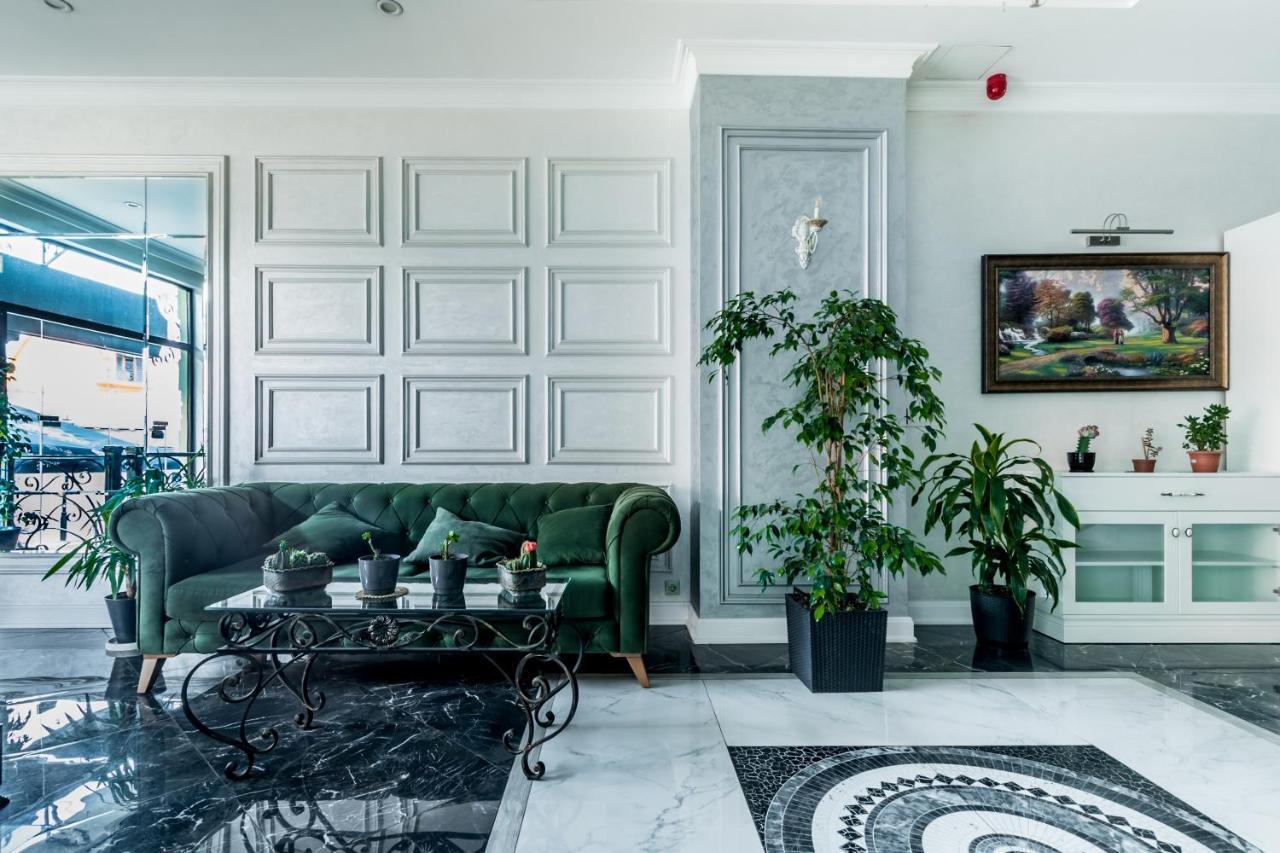 Old Garden Hotel Batumi Ngoại thất bức ảnh
