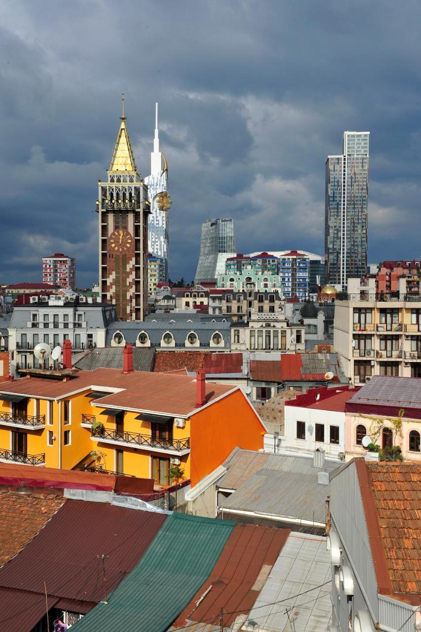 Old Garden Hotel Batumi Ngoại thất bức ảnh